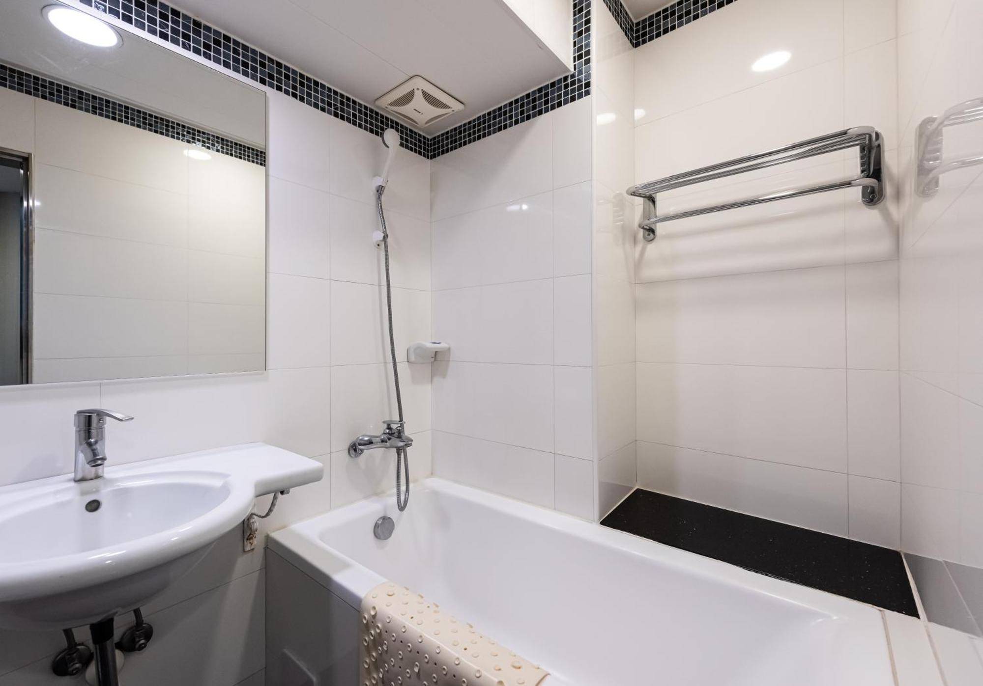 Hub Hotel - Zhongshan Branch Tchaj-pej Exteriér fotografie